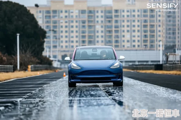 QQ飞车手游2024：掌握完美漂移与快速过弯新技巧，基本操作全面讲解